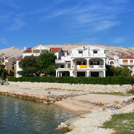 Apartments And Rooms By The Sea Pag - 3152 Pag Town Exterior foto
